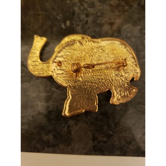 Lot of Six Assorted Vintage Elephant Brooch Pins Gem Accents & Gold/Silver Tones - Picture 6 of 16